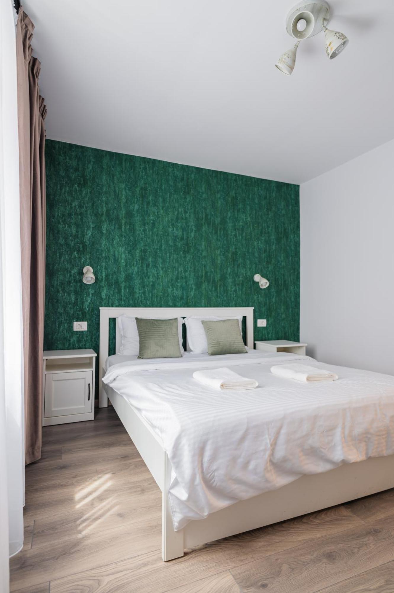 Fun House - Comfortable Stay With Garden And Near Parking Brasov Exterior photo