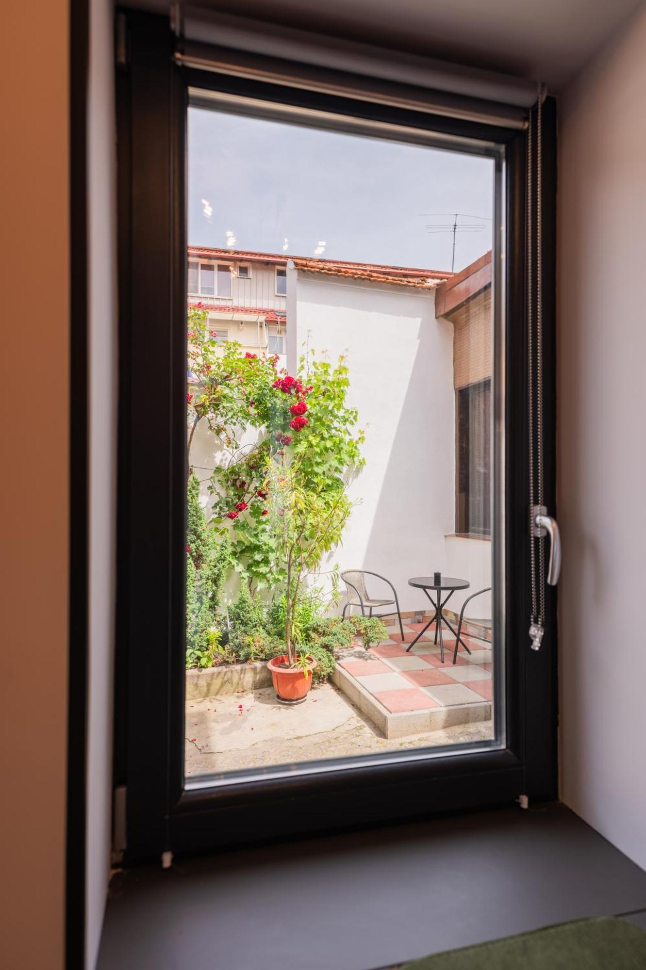 Fun House - Comfortable Stay With Garden And Near Parking Brasov Exterior photo