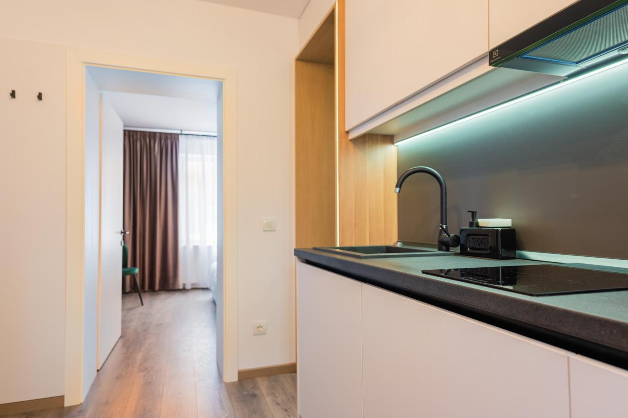 Fun House - Comfortable Stay With Garden And Near Parking Brasov Exterior photo